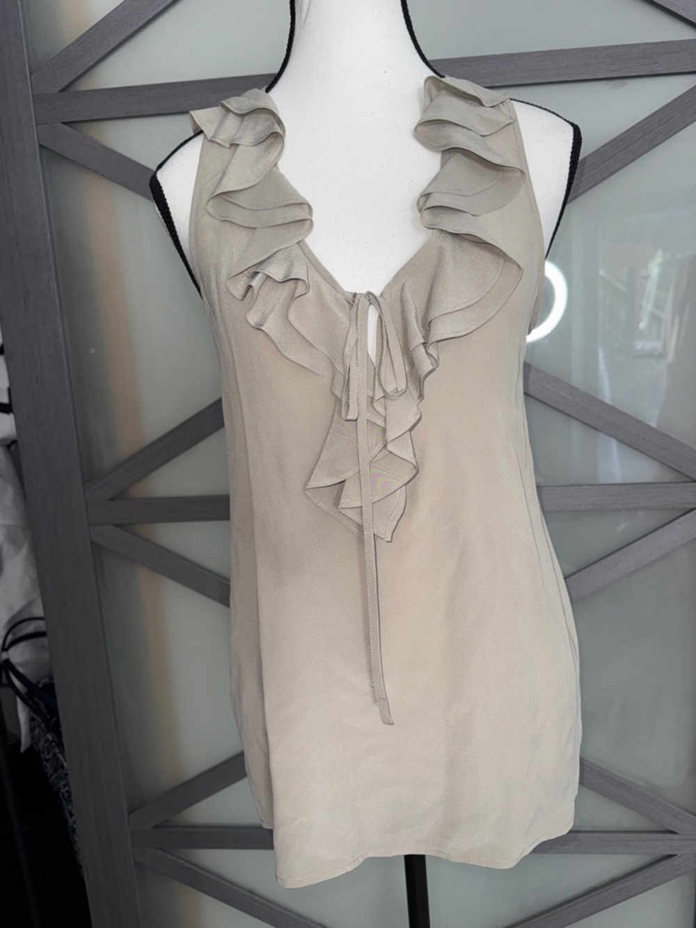 Joie SILK Taupe Ruffle V-Neck Sleeveless Camisole